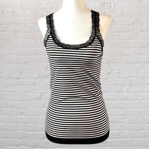 Bongo black & white striped tank top lace trimmed stretchy bare shoulders SZ S